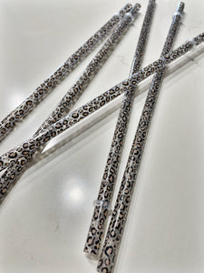 Leopard Straw